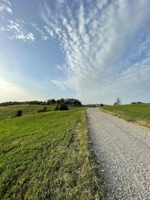 Casa Vacanze Ca' Di Lucchini San Benedetto Val di Sambro Esterno foto